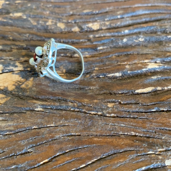 Garnet and Pearl Sterling Silver ring💍✨ - Picture 6 of 9